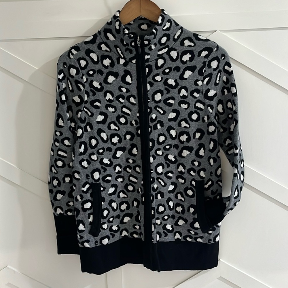 Leopard zip up sweater